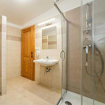 Koupelna apartmánu č. 3 v Penzionu Galko - ubytování Český Krumlov, foto: Lubor Mrázek